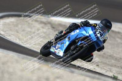 media/Oct-12-2025-CRA (Sun) [[e621380112]]/Races/Race 5/